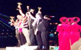 Đội Parente Fireworks (Italia) đoạt giải nhất Cuộc thi bắn pháo hoa Quốc tế Đà Nẵng 2011