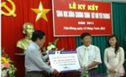 Lễ ký kết tài trợ học bổng khuyến học “VNPT- chấp cánh tài năng Việt”