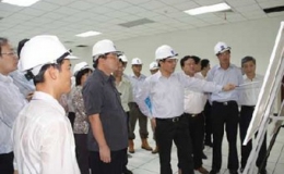 Phó Thủ tướng Hoàng Trung Hải kiểm tra công trình khí – điện – đạm Cà Mau
