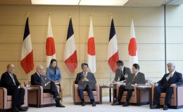 Pháp, Nhật Bản ký thỏa thuận chuyển giao công nghệ quốc phòng