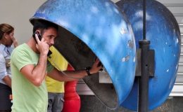 Mỹ-Cuba nối lại đường điện thoại trực tiếp