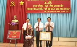 Lễ trao tặng, truy tặng danh hiệu vinh dự Nhà nước “Bà Mẹ Việt Nam Anh hùng” tại huyện Cai Lậy và TP Mỹ Tho