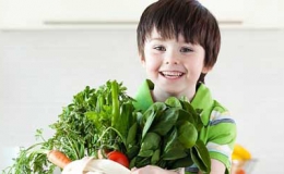 Chế độ ăn giúp trẻ tăng cân và chiều cao