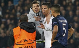 Ronaldo để lại hình ảnh đẹp trong trận đấu giữa PSG với Real