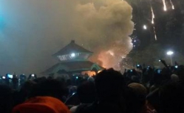 Cháy lớn tại đền thờ ở Ấn Độ, gần 100 người chết