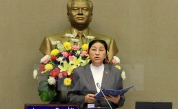 Chủ tịch Quốc hội Lào bắt đầu chuyến thăm Việt Nam