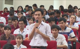 Sinh viên Trường Đại học Tiền Giang giao lưu với doanh nghiệp