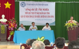 Lãnh đạo tỉnh Tiền Giang gặp gỡ người dân về chỉ số quản trị hành chính công