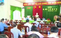 Chủ tịch HĐND tỉnh Tiền Giang tiếp xúc cử tri