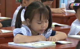 Tiền Giang cung cấp đủ sách giáo khoa cho học sinh lớp 1