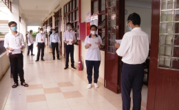 Thí sinh Tiền Giang bước vào ngày thi đầu tiên của kỳ thi tốt nghiệp THPT đợt 2 năm 2021
