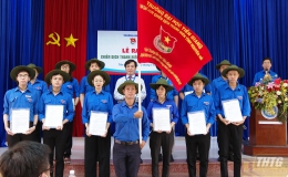 Trường Đại học Tiền Giang ra quân Chiến dịch “Thanh niên tình nguyện hè năm 2022”