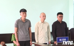 Tân Phước: Gần 10 năm tù cho 3 bị cáo tàng trữ, sử dụng trái phép vũ khí quân dụng