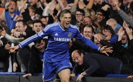 Torres tỏa sáng giúp Chelsea đánh bại Man City