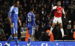 Vòng 19 Premier League Arsenal tưng bừng hạ Chelsea