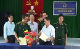 Giao lưu ký kết liên tịch với Bộ chỉ huy Bộ đội  Biên phòng
