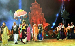Rực rỡ đêm hội tôn vinh văn hóa các dân tộc Việt Nam