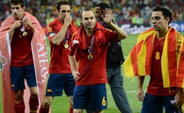 Tây Ban Nha bá chủ các giải của UEFA