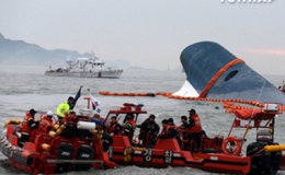 Vụ chìm tàu ở Hàn Quốc: Tổng thống thức trắng đêm