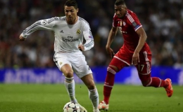 C.Ronaldo và Suarez hướng tới Chiếc giày vàng châu Âu
