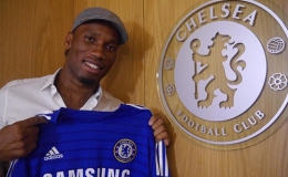 Drogba chính thức trở lại đầu quân cho Chelsea