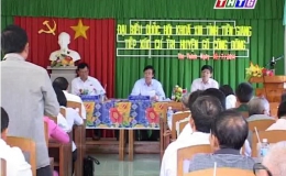 Đoàn đại biểu Quốc hội khóa XIII tỉnh Tiền Giang tiếp xúc cử tri trong tỉnh
