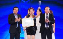 Thanh Ngân giành giải nhất Tiếng hát truyền hình 2014