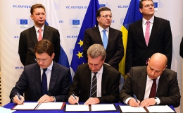Nga và Ukraine đạt được thỏa thuận nối lại nguồn cung khí đốt