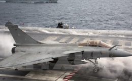 Pháp triển khai tàu sân bay tới vùng Vịnh để chống IS