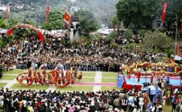 Thủ tướng yêu cầu tăng cường công tác quản lý, tổ chức lễ hội