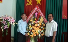 Công  đoàn viên chức  chúc mừng nhân  ngày thể thao Việt Nam