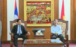 Đoàn cán bộ lãnh đạo tỉnh Tiền Giang thăm Đại sứ quán Việt Nam tại thủ đô Viêng Chăn