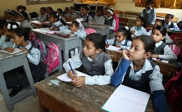 Gần 1 triệu học sinh Ai Cập mù chữ