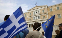 Hy Lạp tiến hành trưng cầu ý dân về chính sách “thắt lưng buộc bụng”