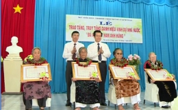 Trao tặng danh hiệu Bà mẹ Việt Nam Anh hùng trên địa bàn Thị xã Gò Công