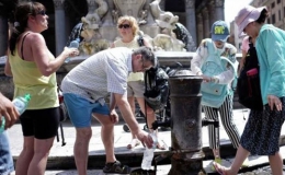 Italy trải qua đợt nắng nóng nhất trong hơn 3 thập kỷ