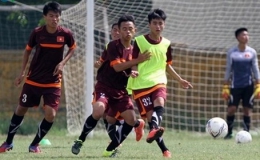 U19 Việt Nam đấu giao hữu với U19 Lào
