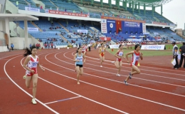 Hơn 300 vận động viên tham dự Giải vô địch Điền kinh trẻ quốc gia 2015
