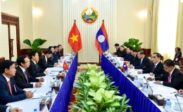 Thủ tướng Nguyễn Tấn Dũng hội đàm với Thủ tướng Lào