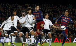 Messi, Suarez ghi 7 bàn, Barcelona vùi dập Valencia