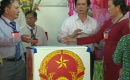 Lãnh đạo tỉnh Tiền Giang bỏ phiếu bầu cử