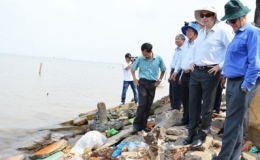 Lãnh đạo tỉnh làm việc với Đại sứ Pháp về xói lở ven biển