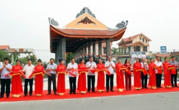 Chủ tịch nước Trần Đại Quang dự lễ khánh thành công trình giao thông tại Ninh Bình