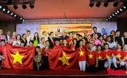 Yoga Việt Nam đạt thành tích bất ngờ tại Giải Vô địch Yoga châu Á 2016