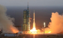 Trung Quốc phóng tàu vũ trụ Thần Châu 11 vào quỹ đạo