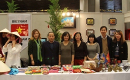 Việt Nam tham dự hội chợ từ thiện tại Hy Lạp