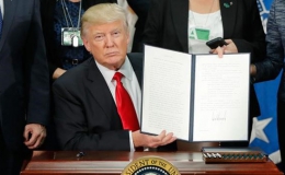Tổng thống Mỹ ký sắc lệnh kiểm soát biên giới và người nhập cư trái phép