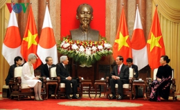 Nhà vua và Hoàng hậu Nhật Bản kết thúc tốt đẹp chuyến thăm Việt Nam