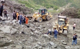 Hơn 100 người bị chôn sống vì lở đất ở Tứ Xuyên (Trung Quốc)