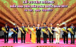 Tổng Bí thư Nguyễn Phú Trọng dự Lễ tuyên dương điển hình tiên tiến toàn quốc năm 2017